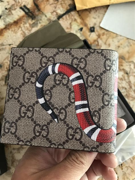 Gucci snake wallet